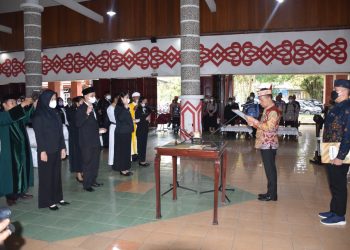 Awal Tahun, Bupati Kapuas Lantik 218 Pejabat Fungsional