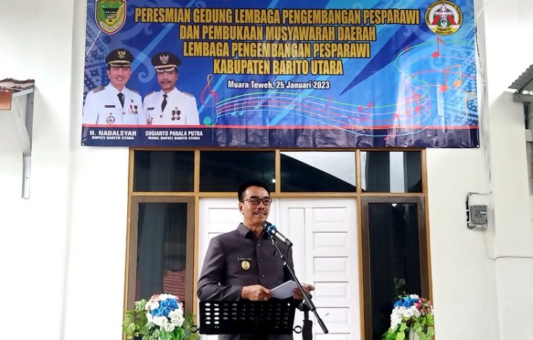 Wabup Barut Minta Masyarakat Terus Pererat Hubungan Beragama