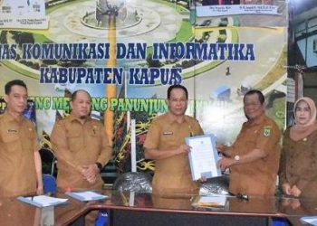 Plt Kadis Kominfo Laksanakan Penandatanganan kinerja Tahun 2023