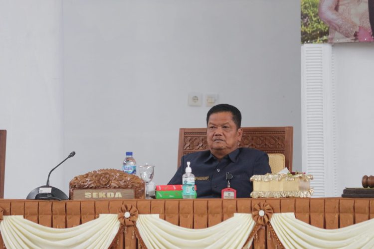 Sekda Seruyan Hadiri Paripurna Penyampaian Hasil Reses