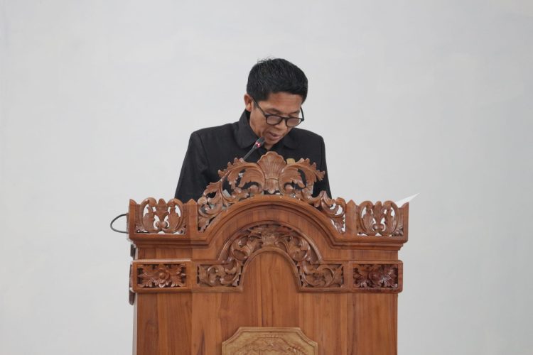 Laporan Hasil Reses DPRD Seruyan Disampaikan Pada Paripurna