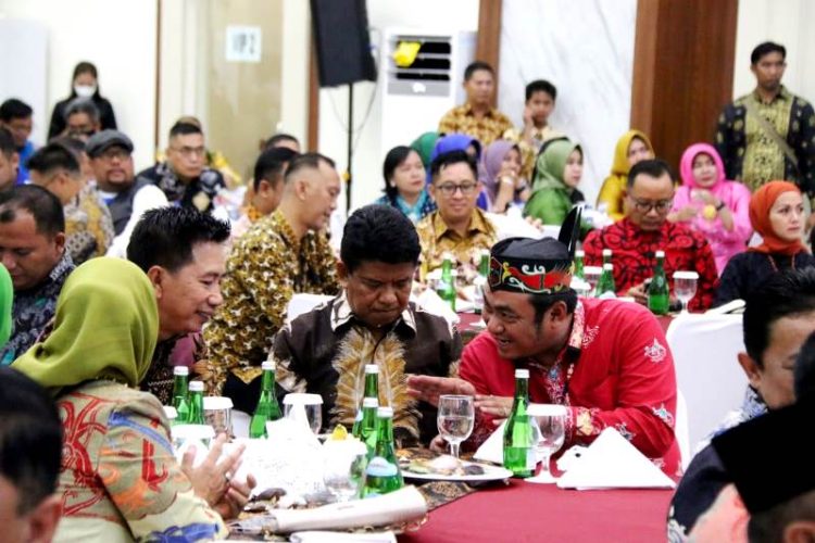 H Nadalsyah Hadiri Pisah Sambut Danrem 102/Panju Panjung