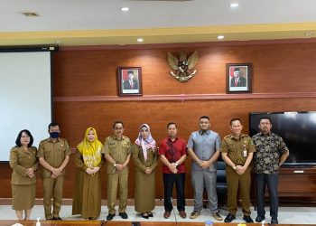 Perry Noah Resmi Jabat Sekwan DPRD Kapuas