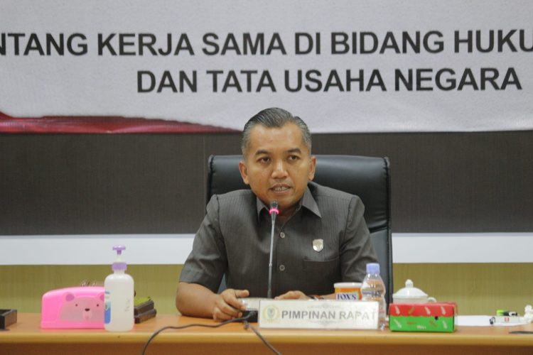 Parah! Ada Oknum Guru Desa Riam Batang Tak Pernah Nugas Sejak SK Dikeluarkan