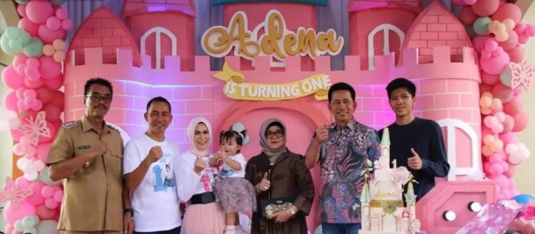 Ulang Tahun, Ketua TP-PKK Kabupaten Barito Utara Diberi Kejutan