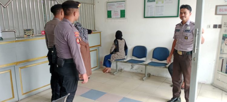 Sambangi Satpam Yang Bertugas Pada Objek Vital, Regu Patroli Sat Samapta Ingatkan Ini