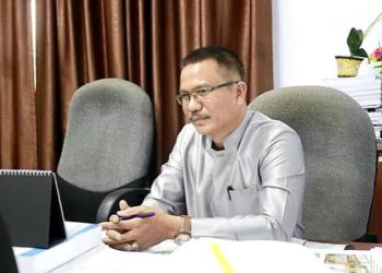 Jalan Aspal Desa Tumbai Bai Banyak Lubang, DPRD Minta Pemda Perbaiki