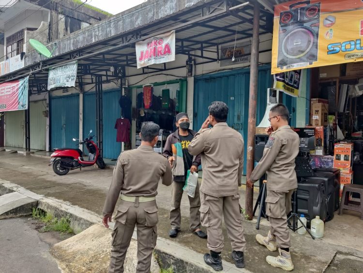 Bawa Sajam, Seorang ODGJ di Kapuas Diamankan Sat POL PP