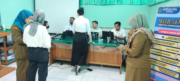 Disdukcapil Kapuas Laksanakan Aktivasi IKD di RSUD Kapuas