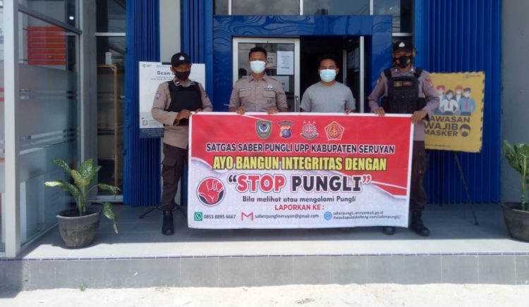 Suarakan Stop Pungli, Polsek Hanau Gencar Laksanakan Sosialisasi Saber Pungli