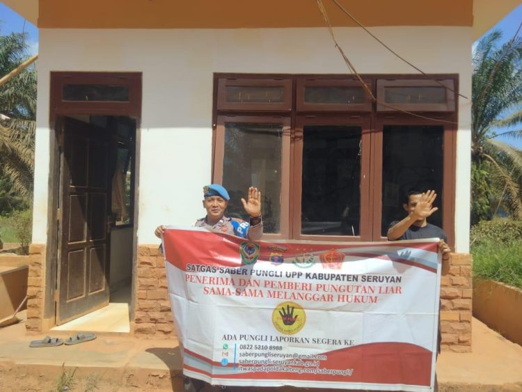 Kanit Propam Polsek Seruyan Tengah Sosialisasikan Cegah Pungli