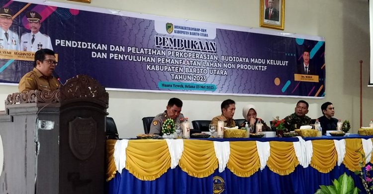 Pemkab Barut Gelar Pelatihan Budidaya Madu Kelulut dan Penyuluhan Pemanfaatan Lahan Non Produktif 