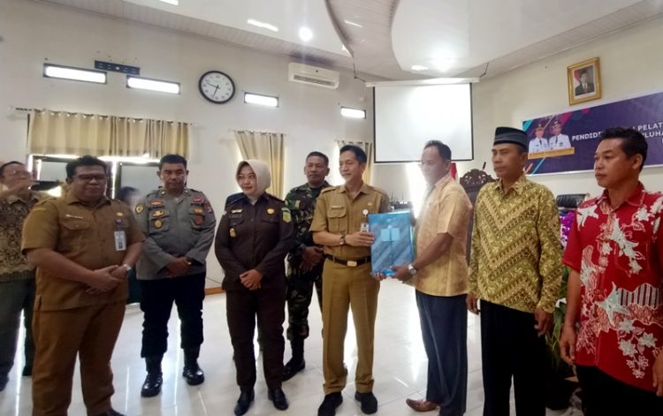 Bupati Sebut Pelatihan Yang Digelar Disnakertranskop Sangat Penting Untuk Tingkatkan Wawasan