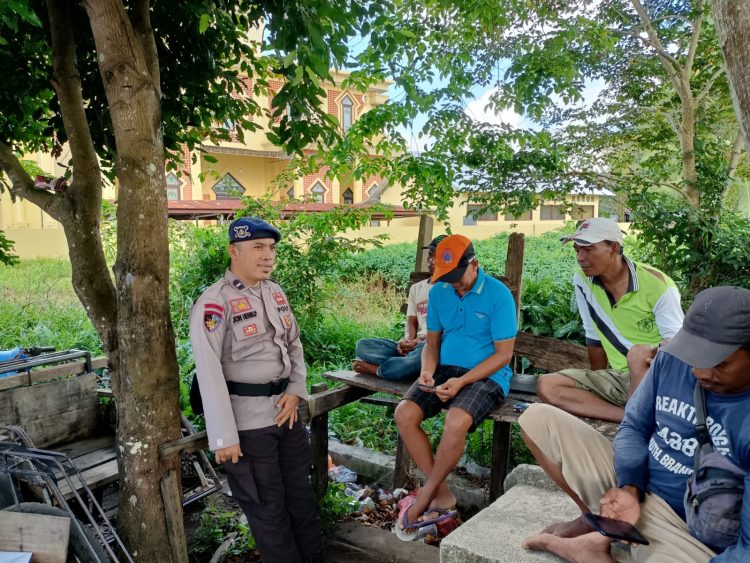 Satuan Polisi Perairan Polres Seruyan Berikan Himbauan Keselamatan pengguna jalur sungai