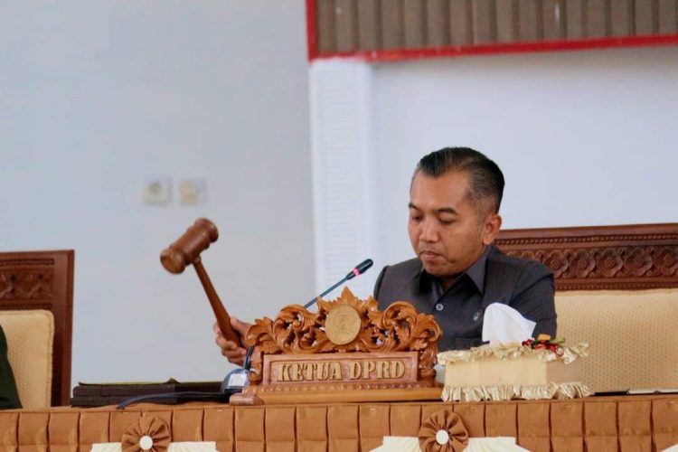 DPRD Paripurnakan Penyampaian Pidato Pengantar Bupati Terkait KUA-PPAS APBD 2024