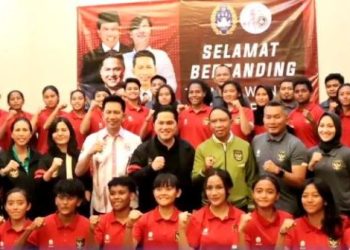 Nadalsyah Ikut Lepas Timnas Sepak Bola Wanita Pada Pertandingan Ekshibisi Ke Arab Saudi