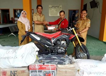 Antisipasi Karhutla, BPBD Barut Serahkan Sarpras MPA di 27 Desa