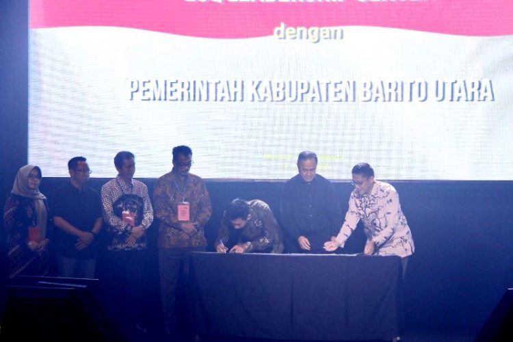 Bupati Barut Tandatangani Kerjasama Program BerAKHLAK KemenPAN RB