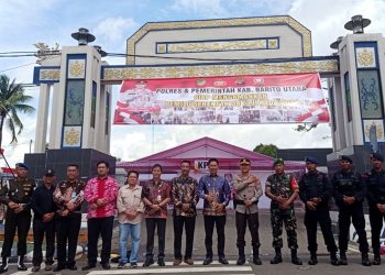 Bupati Nadalsyah Saksikan Simulasi Sispamkota Polres Barut