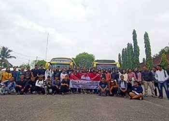 72 Purna Paskibraka Barito Utara Ikuti Karya Wisata Duta Belia Ke IKN