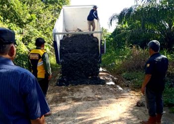Mantap, Dinas PUPR Barut Gerak Cepat Tangani Kerusakan Ruas Jalan di Trans Liju-Desa Benangin