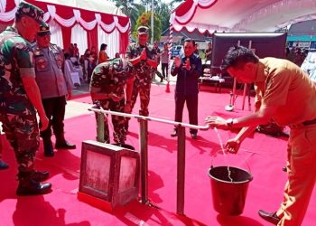 Bupati dan Wabup Barut Hadiri Peresmian Air bersih Program TNI AD Manunggal