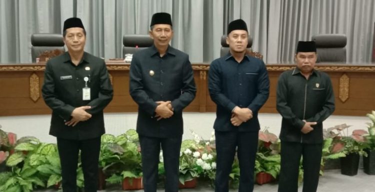 Bupati Nadalsyah Tanggapi Pemandangan Umum Fraksi PKB