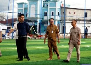 Bupati dan Wabup Barito Utara Cek Progres Pembangunan Lapangan Mini Soccer