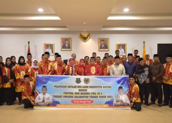 Pj Bupati Kapuas Lepas Kafilah FSQ Ke X Tingkat Provinsi Kalteng
