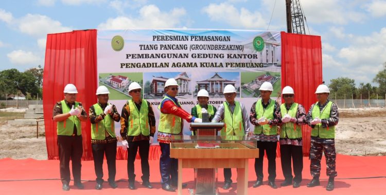Pj Sekda Hadiri Peresmian Groundbreaking Pembangunan Gedung Pengadilan Agama Kuala Pembuang
