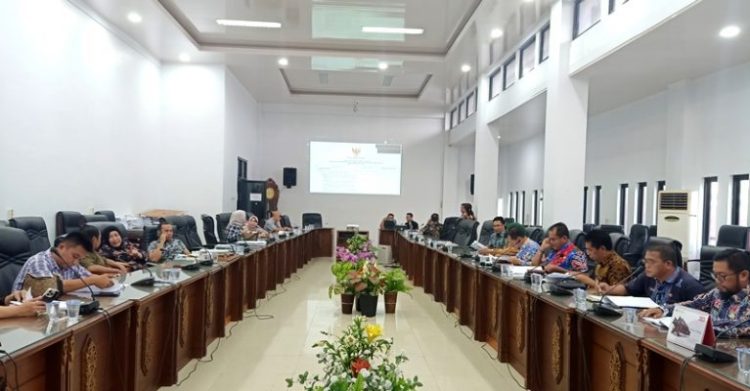 DPRD Barut dan TAPD Bahas Hasil Evaluasi Gubernur Terhadap Rancangan Perubahan APBD 2023