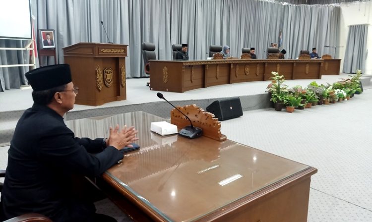 DPRD Barut Gelar Paripurna Penyampaian Pidato Bupati Terhadap Dua Buah Raperda