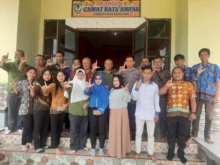 DLHK Seruyan Sosialisasikan Peduli Lingkungan di Kecamatan Batu Ampar