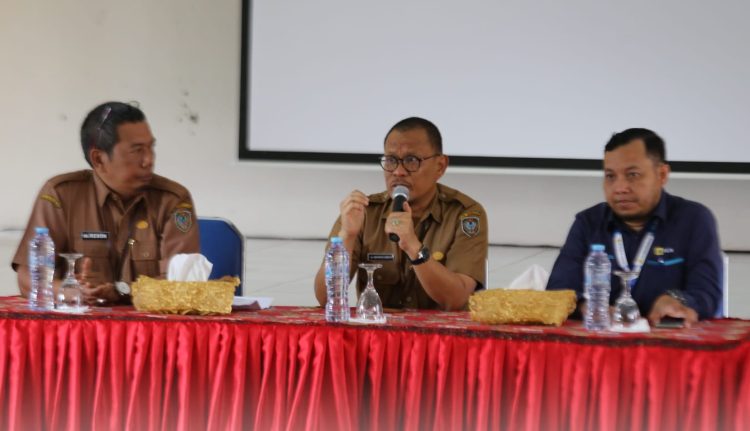 Pj Sekda Seruyan Hadiri Rapat Pembahasan Jaringan Internet Terintegrasi