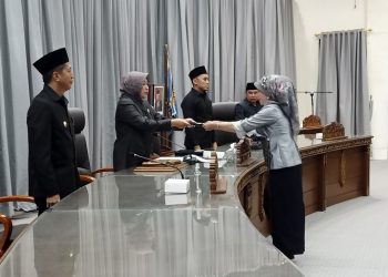 Fraksi Gerindra Berikan Saran dan Masukan Terhadap Dua Raperda