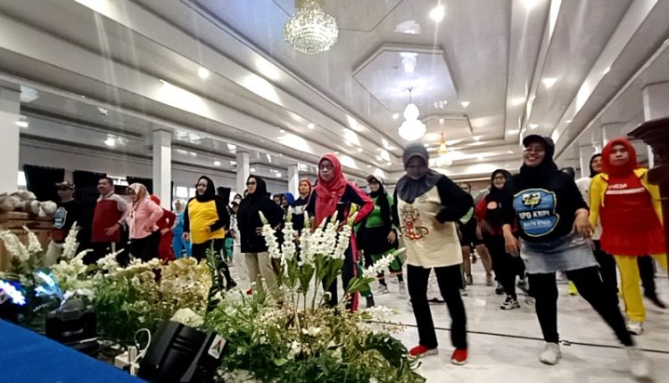 Kadis Budparpora Barut: Terimakasih Pengcab Perwosi Selaku Penyelenggara Lomba Senam