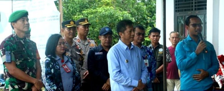 Pj Bupati Muhlis Tinjau Operasi Pasar di Lima Desa Kecamatan Teweh Tengah