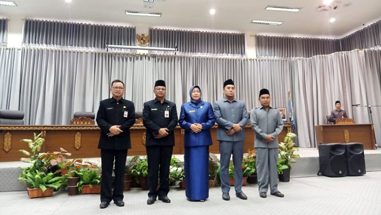 Pemkab Barut Berikan Jawaban atas Pemandangan Fraksi DPRD Barut