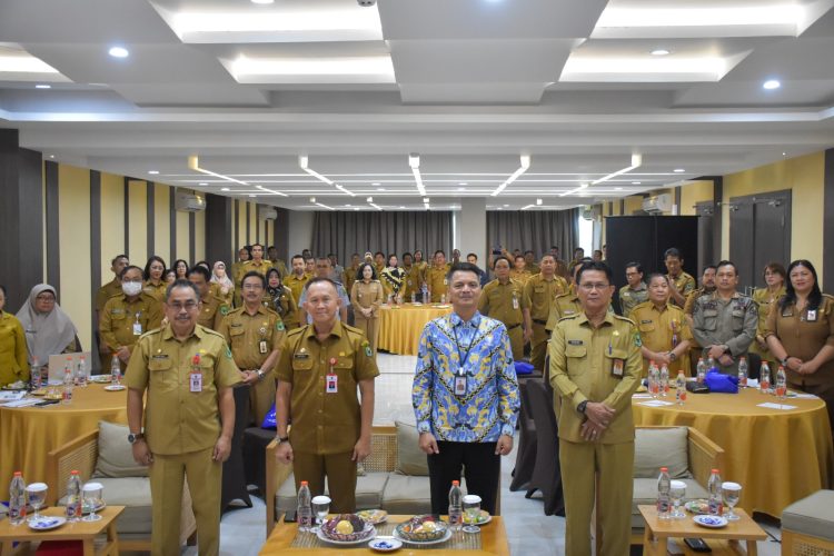 Pemkab Kapuas Berkomitmen Penuh Berikan Pelayanan Prima Kepada Masyarakat