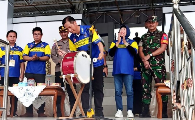 Pj Bupati Barut Buka Lomba Drum Corps North Barito Festival 2023