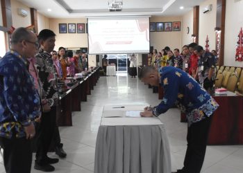 Pemkab Kapuas Bersama BPS Tandatangani Komitmen SDI