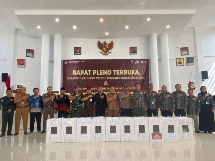 Asisten II Setda Seruyan Hadiri Pleno Rekapitulasi Hasil Perhitungan Suara Tingkat Kabupaten