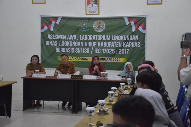 Sekda Kapuas Buka Assesmen Awal Lab Lingkungan Berbasis SNI