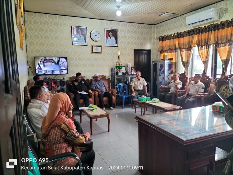 DPRD Komisi I HSS Kunjungan Kerja ke SatPol PP dan Damkar Kapuas