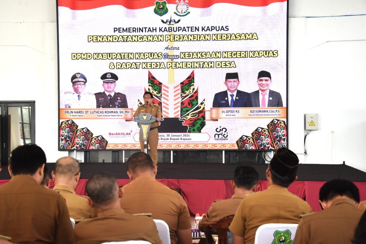 Pj Bupati Kapuas Hadiri Penandatanganan Perjanjian Kerja Sama antara DPMD dengan Kejari Kapuas