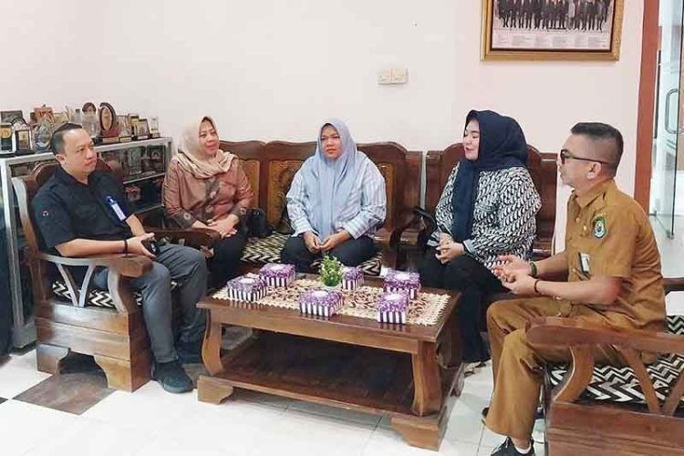 Sekwan Kapuas Terima Kunker DPRD Provinsi Kalsel