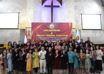 Sekda Kapuas Hadiri Pelantikan Sertijab Ketua Majelis Resort GKE Kuala Kapuas 