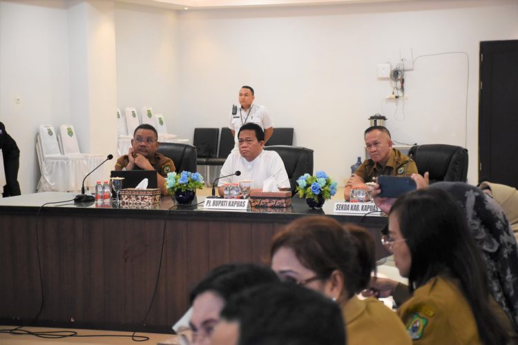 Pj Bupati Kapuas Pimpin Rapat Harjad ke 218 Kota Kuala Kapuas dan HUT 73 Pemkab Kapuas