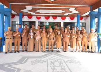 Pemkab Kapuas Gelar Apel Besar Tingkatkan Disiplin Kinerja ASN dan Halal Bihalal  1 Syawal 1445H