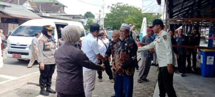 Pj Bupati Monitoring 7 TPS dalam kota Muara Teweh